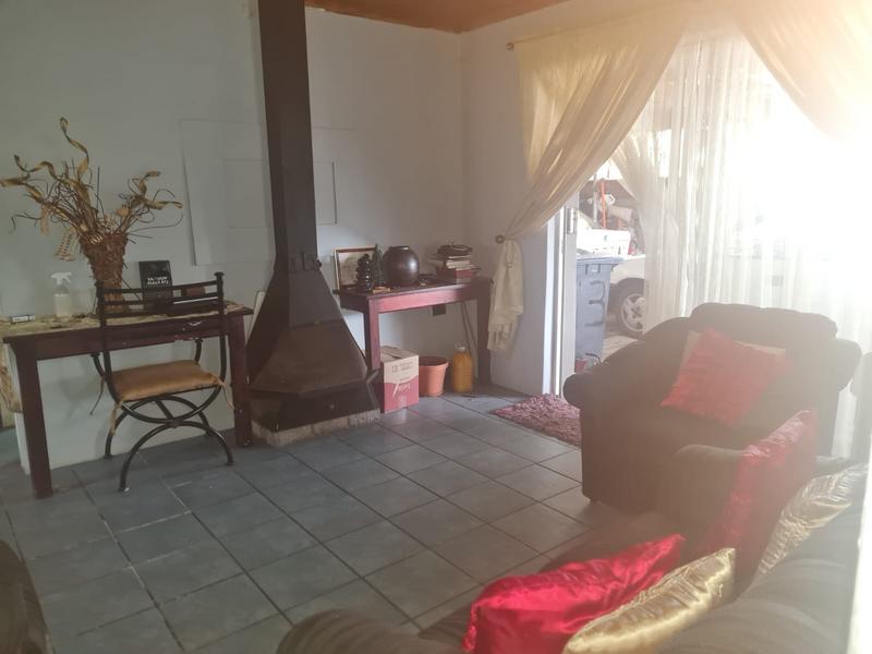 3 Bedroom Property for Sale in Mitchells Plain Central Western Cape